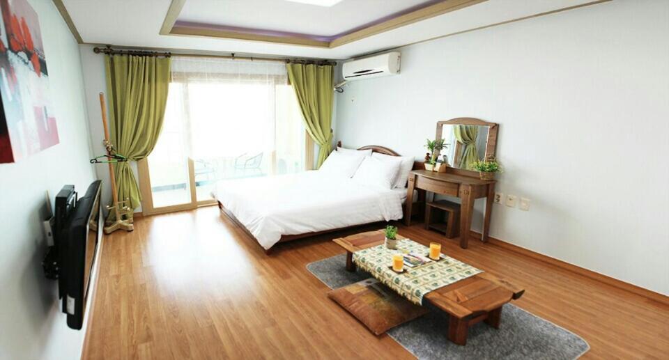 Jeju Bada Wi Olle Pension Seogwipo Exteriör bild