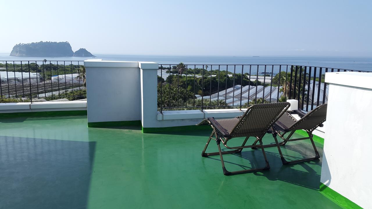 Jeju Bada Wi Olle Pension Seogwipo Exteriör bild